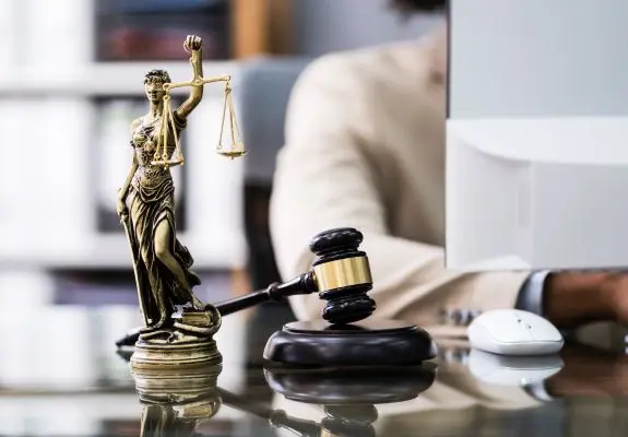 Dikilitaş Göç Avukatı